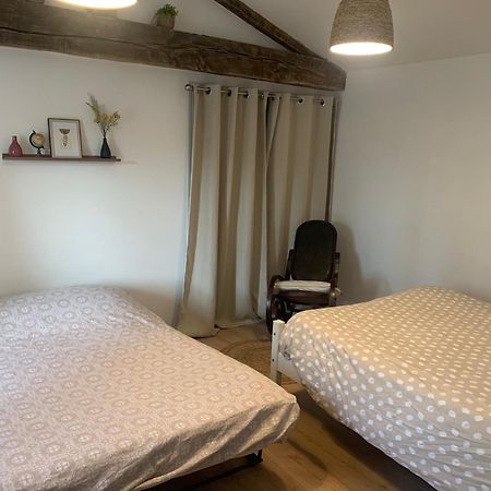 Une Chambre Au Calme En Gatine Deux-Sevrienne Vouhe  Kültér fotó