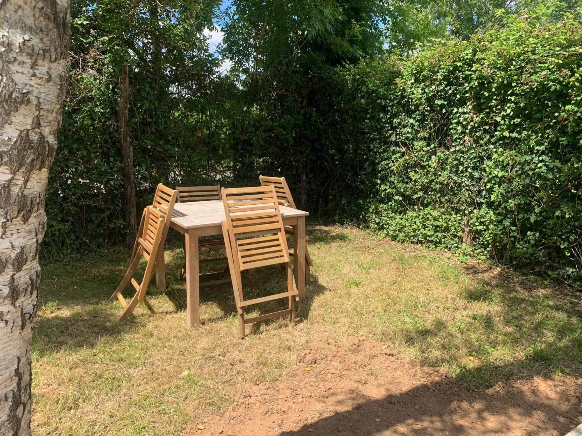Une Chambre Au Calme En Gatine Deux-Sevrienne Vouhe  Kültér fotó